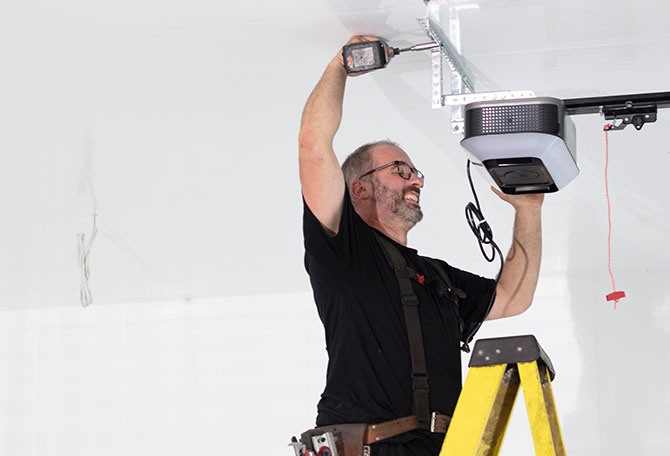 Garage Door Opener Repair La Puente